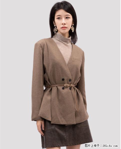 温碧霞代言IRENENA服装品牌双排扣束腰女西装V领羊毛外套 - 女装 - 服装服饰 - 苏州分类信息 - 苏州28生活网 su.28life.net