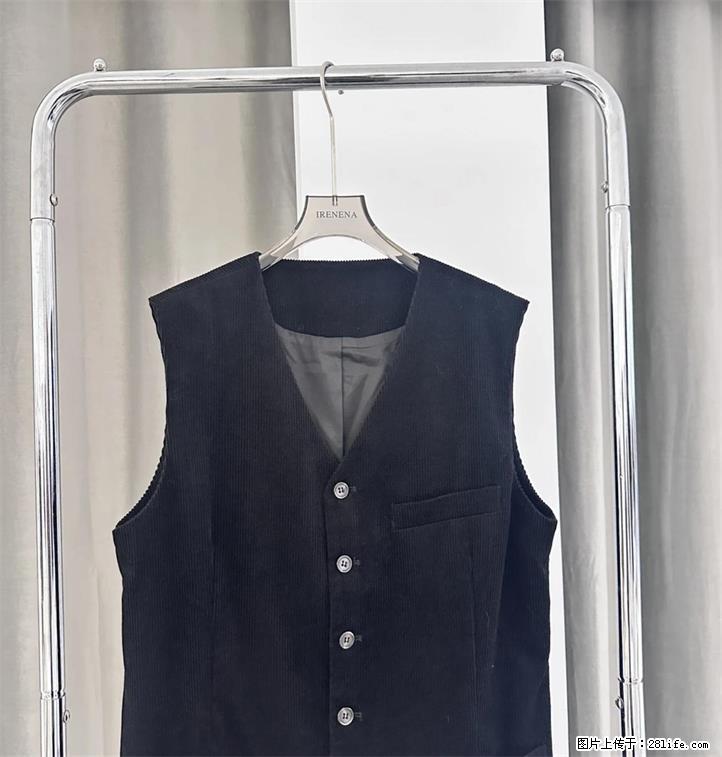 温碧霞自创IRENENA服装亚麻上衣时尚休闲单排扣马甲 - 女装 - 服装服饰 - 苏州分类信息 - 苏州28生活网 su.28life.net